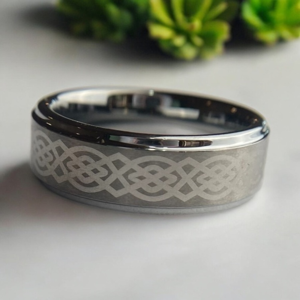 Men’s Celtic tungsten wedding band